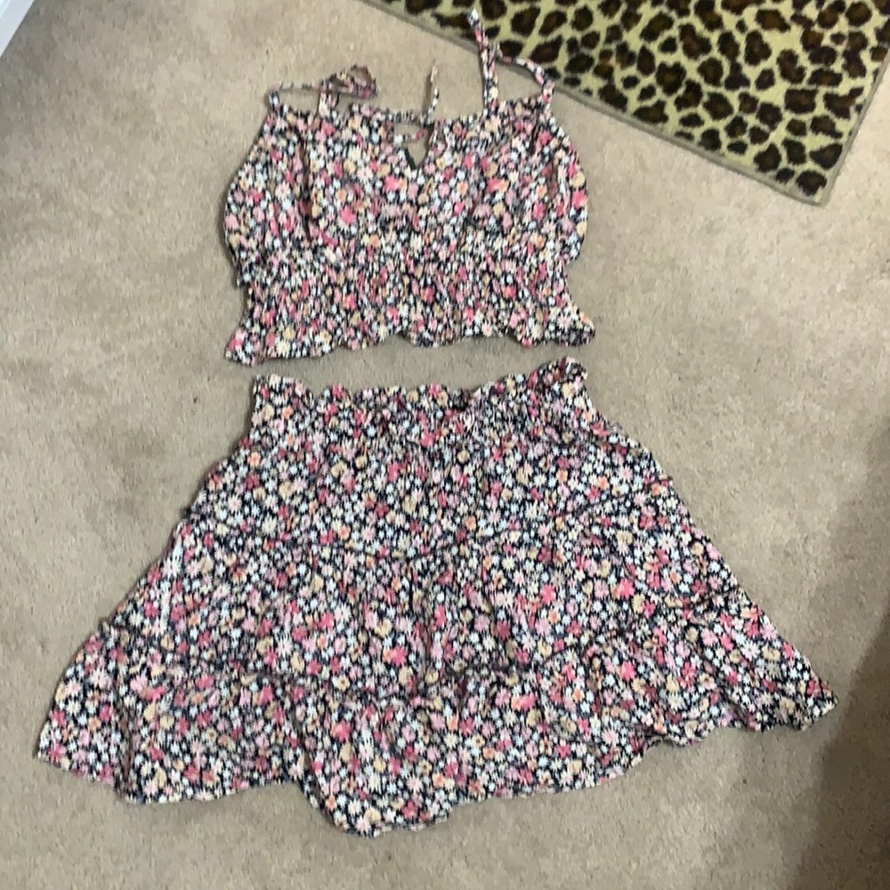 Two Piece Set